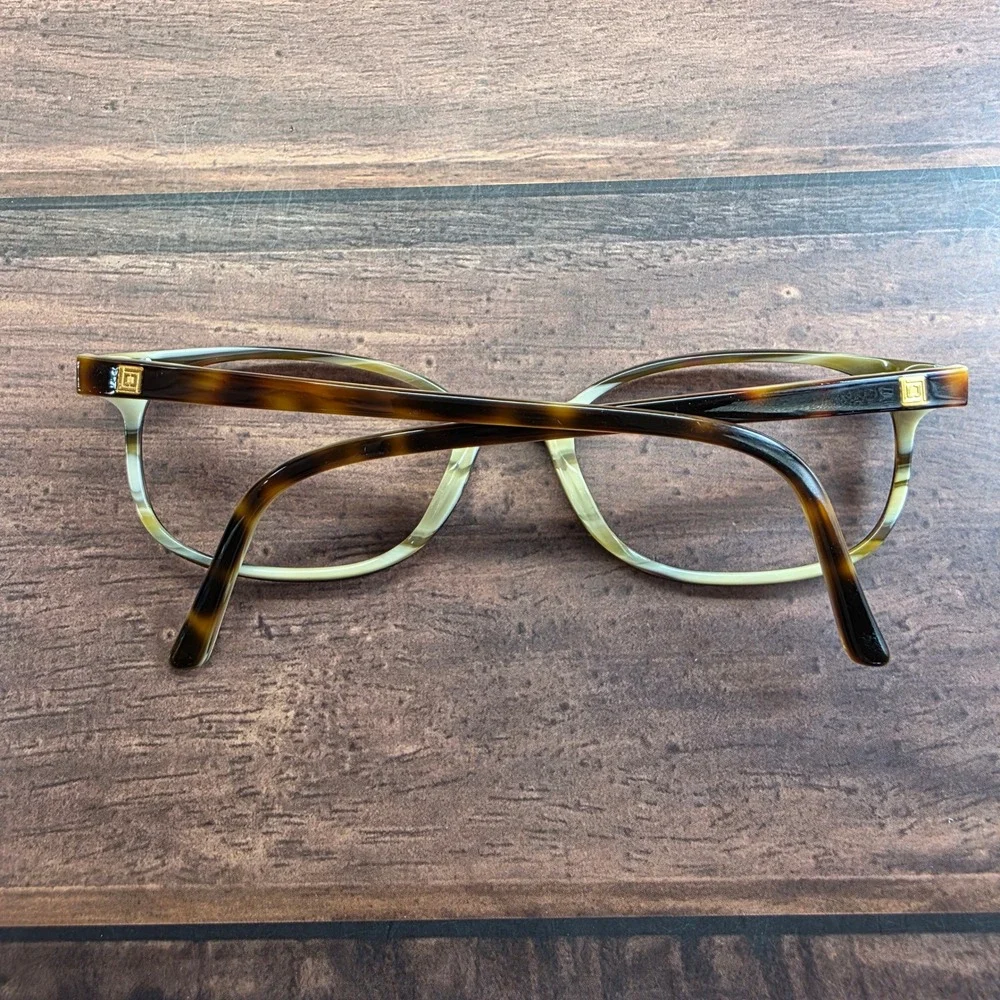 Liz Claiborne L380 UV2 Brown Tortoise Shell Oval Eyeglasses‎ Frames 135mm